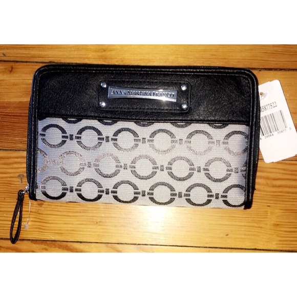 🖤👛Anna Martina Franco Compartment Wallet👛🖤 - Picture 1 of 4